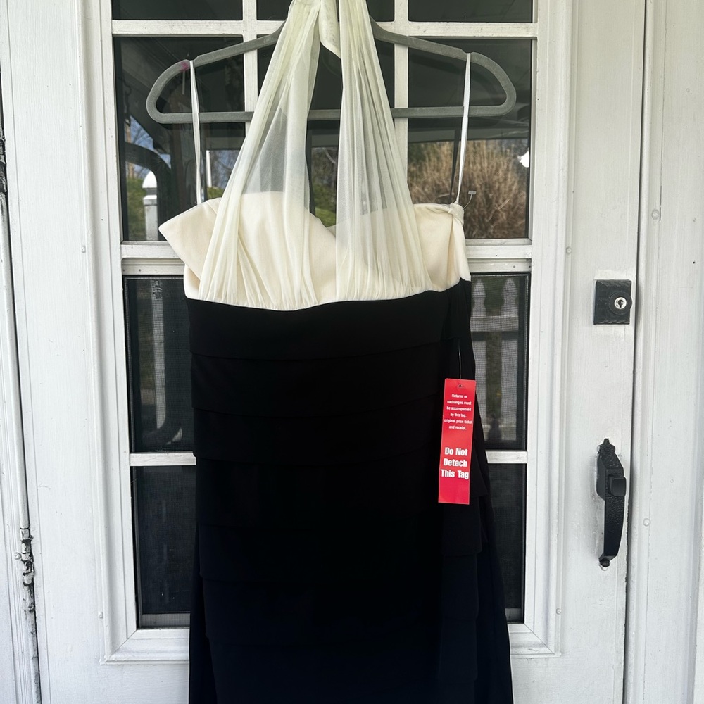 Elegant Black and Cream Halter Evening Dress